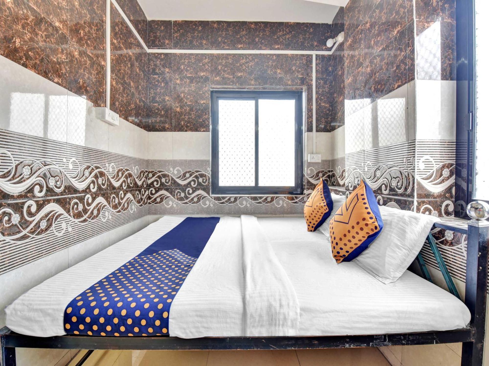 Oyo 85212 Hotel Vaibhav Adźmer Zewnętrze zdjęcie